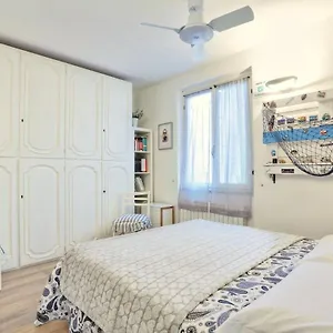 da-u-gidela.hotelitalianriviera.com/